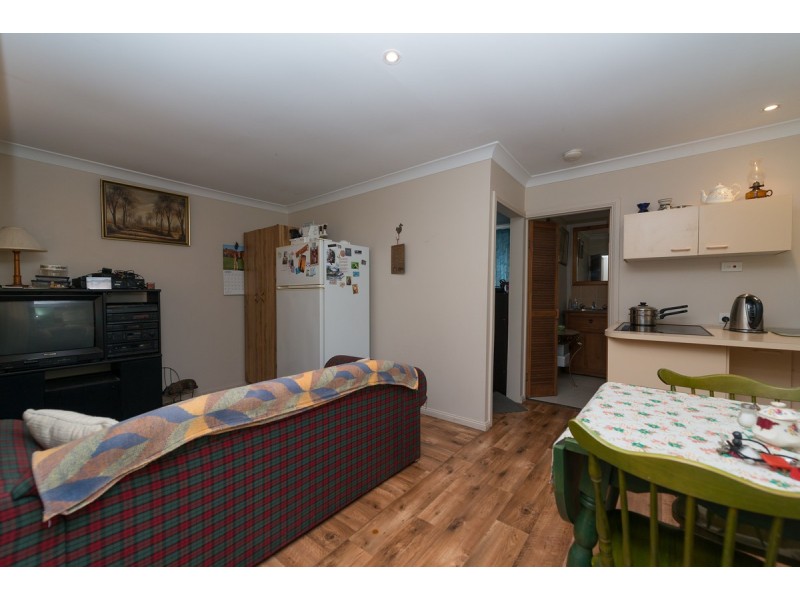 825 Barry Road, Hanging Rock NSW 2340