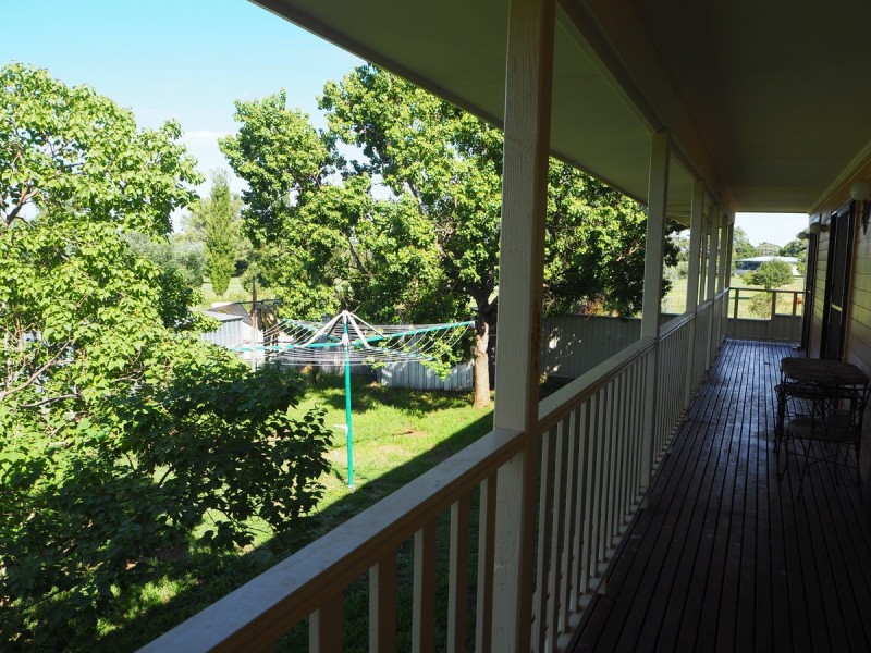 11 Porter Street, Tamworth NSW 2340