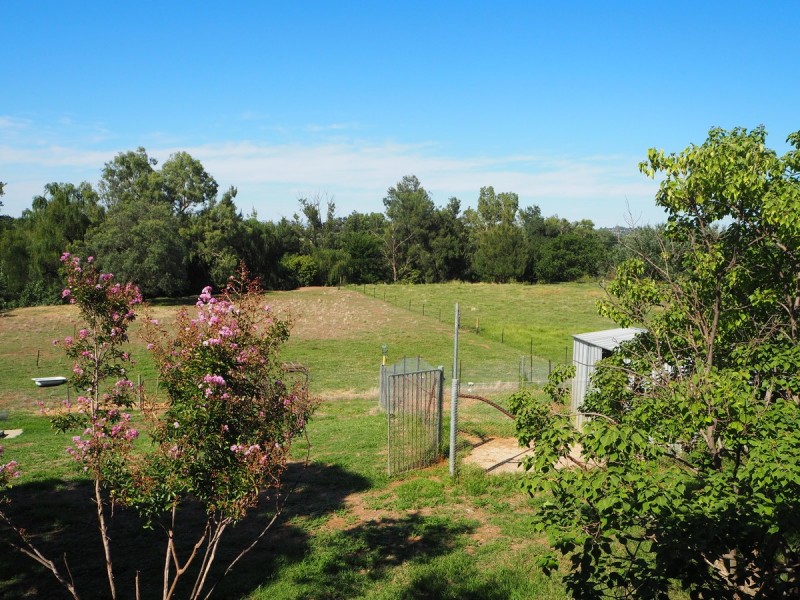 11 Porter Street, Tamworth NSW 2340