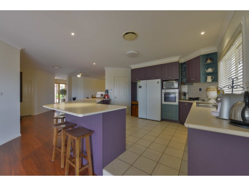 6 Glenview Place, Tamworth NSW 2340