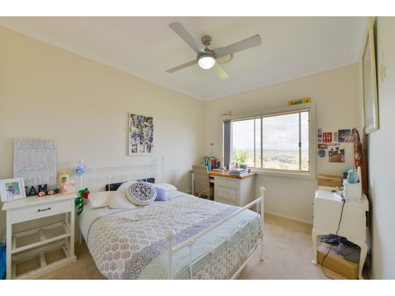 6 Glenview Place, Tamworth NSW 2340