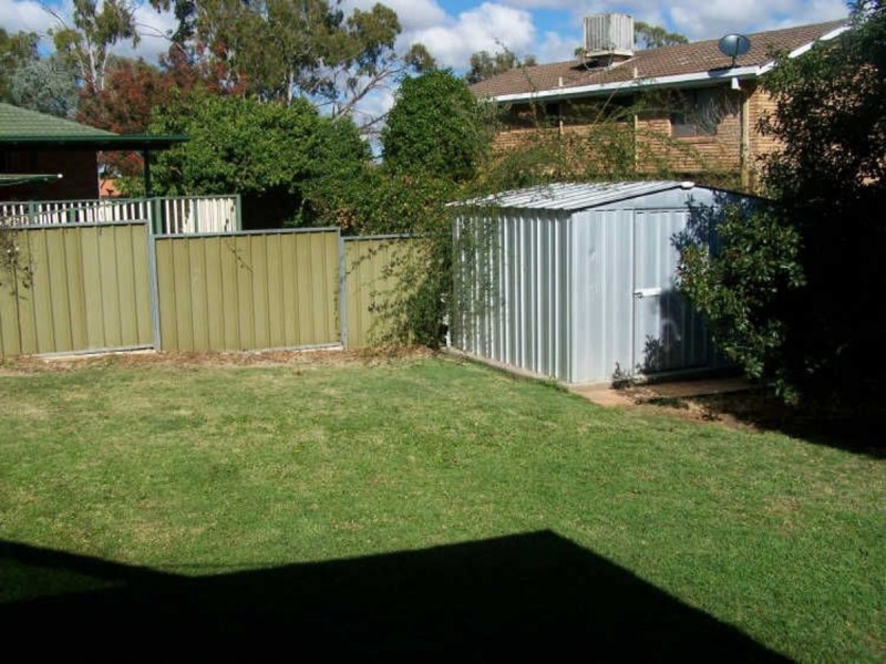 5 Eucalypt Avenue, Tamworth NSW 2340