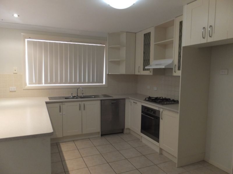 20 Fishermans Place, Tamworth NSW 2340