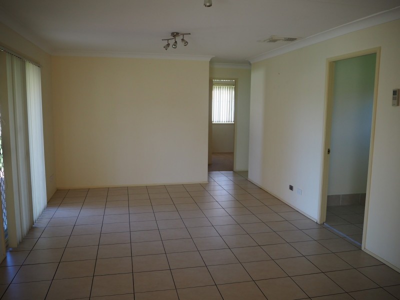 18 Warburton Drive, Tamworth NSW 2340