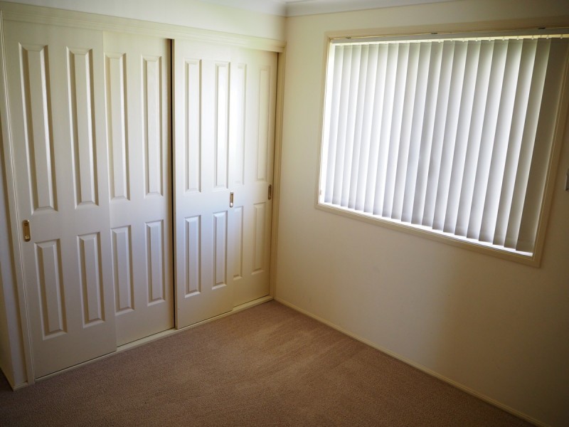 18 Warburton Drive, Tamworth NSW 2340