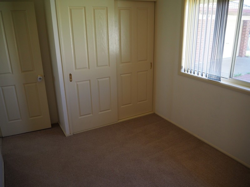 18 Warburton Drive, Tamworth NSW 2340