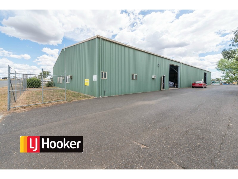 74-76 Goddard Lane, Tamworth NSW 2340