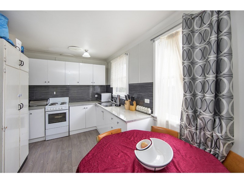 56 Mountview Crescent, Tamworth NSW 2340