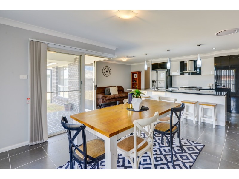 12 Kingham Street, Tamworth NSW 2340