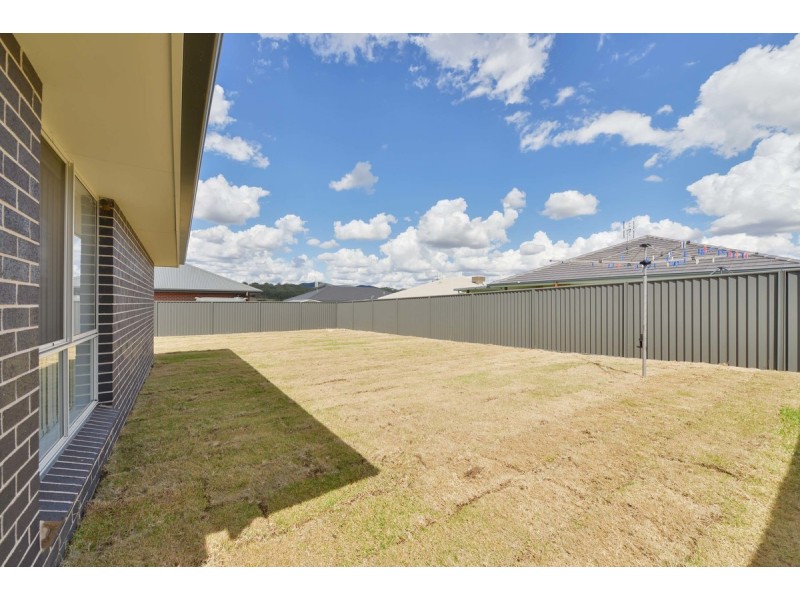 12 Kingham Street, Tamworth NSW 2340