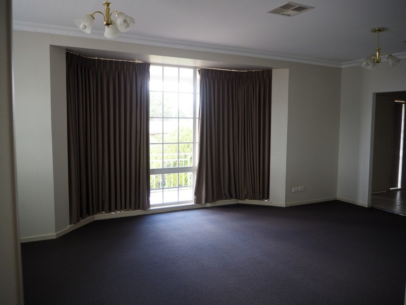 57 Amaroo Road, Tamworth NSW 2340