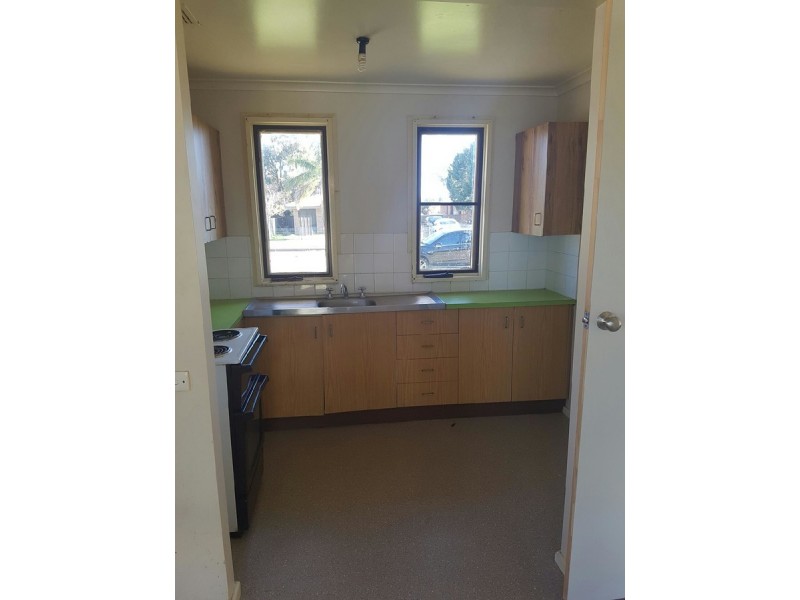 25 Sue Crescent, Tamworth NSW 2340