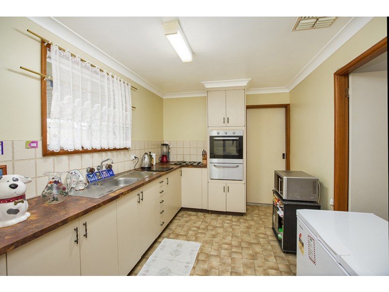 6 Cann Close, Tamworth NSW 2340
