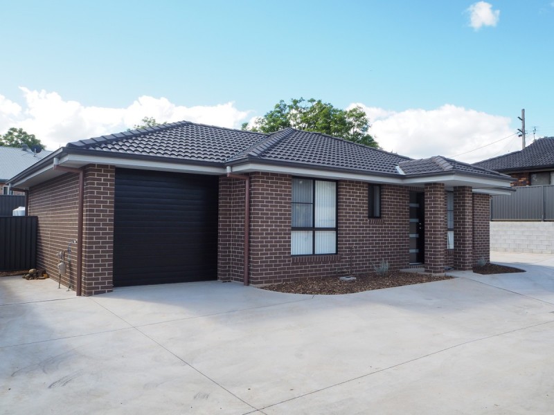 3/7 Curlew Crescent, Tamworth NSW 2340