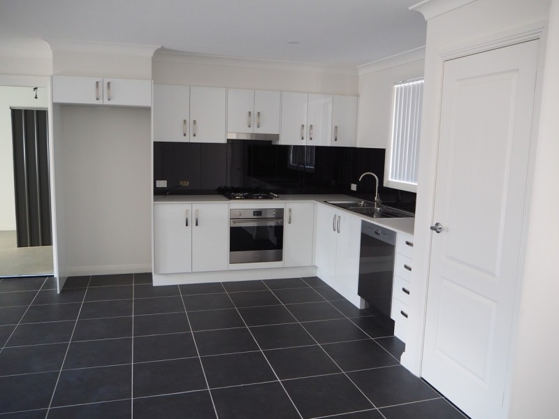 3/7 Curlew Crescent, Tamworth NSW 2340