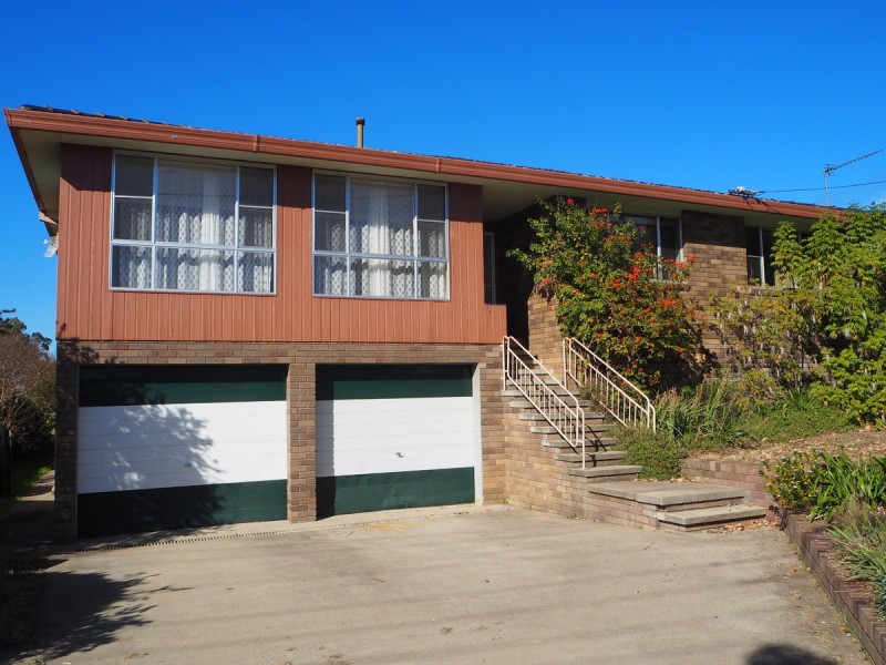 37 Kyooma Street, Tamworth NSW 2340