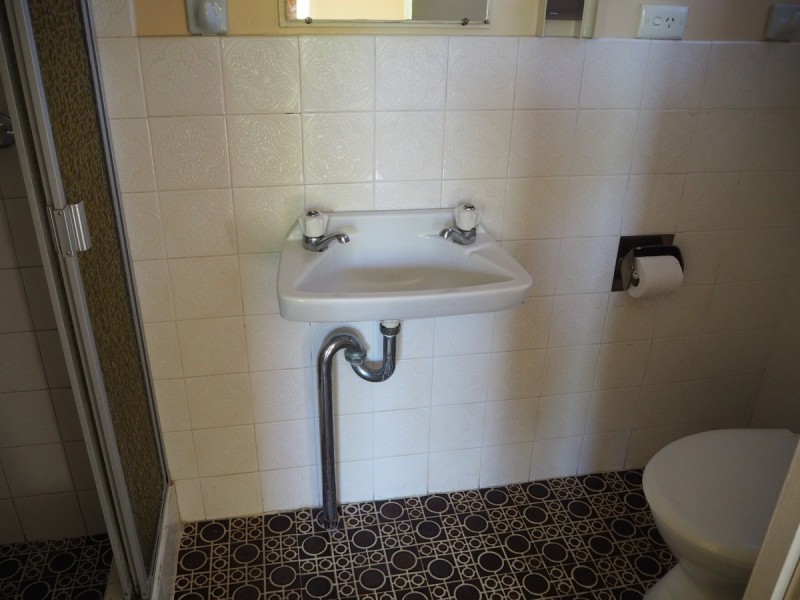 37 Kyooma Street, Tamworth NSW 2340