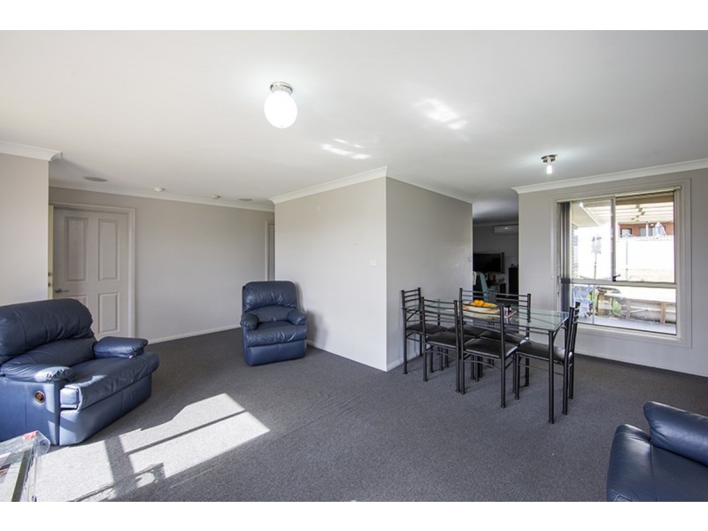 6 Wren Close, Tamworth NSW 2340