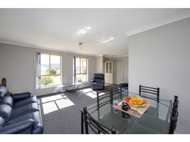 6 Wren Close, Tamworth NSW 2340