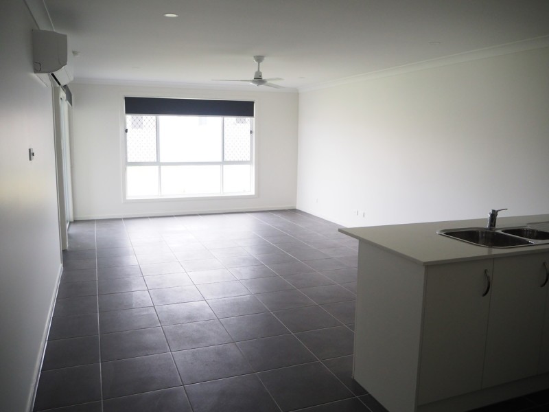 23A/23B Tulipwood Crescent, Tamworth NSW 2340