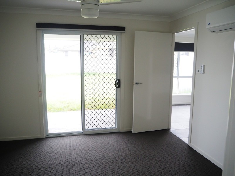 23A/23B Tulipwood Crescent, Tamworth NSW 2340