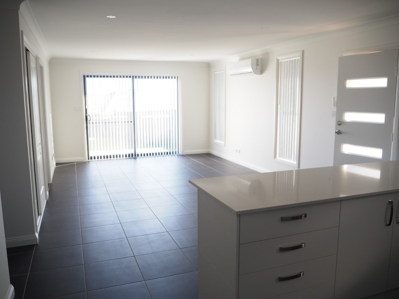 6/7 Curlew Crescent, Tamworth NSW 2340