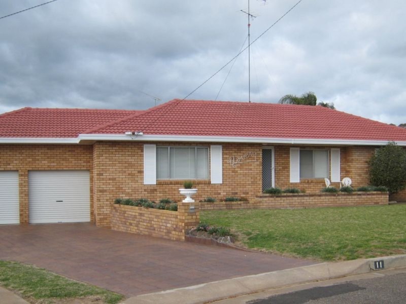 11 Wongala Street, Tamworth NSW 2340