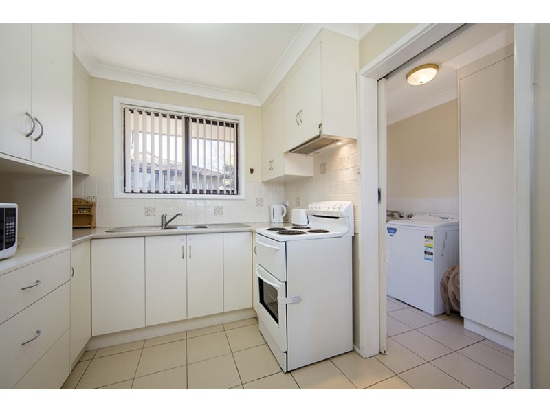 2/4 Woodstock Street, Tamworth NSW 2340