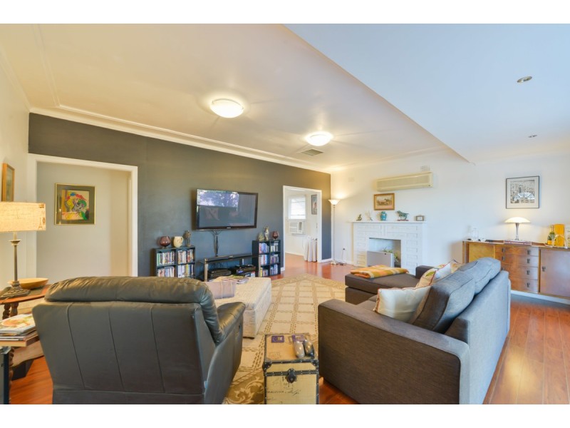 8 Patterson Street, Tamworth NSW 2340