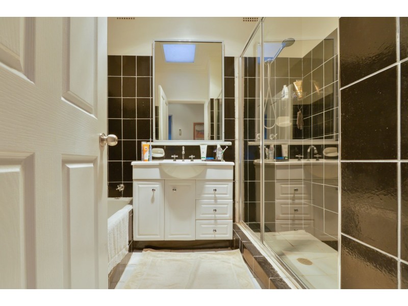 8 Patterson Street, Tamworth NSW 2340