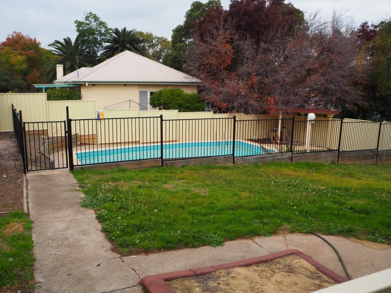 149 Upper Street, Tamworth NSW 2340