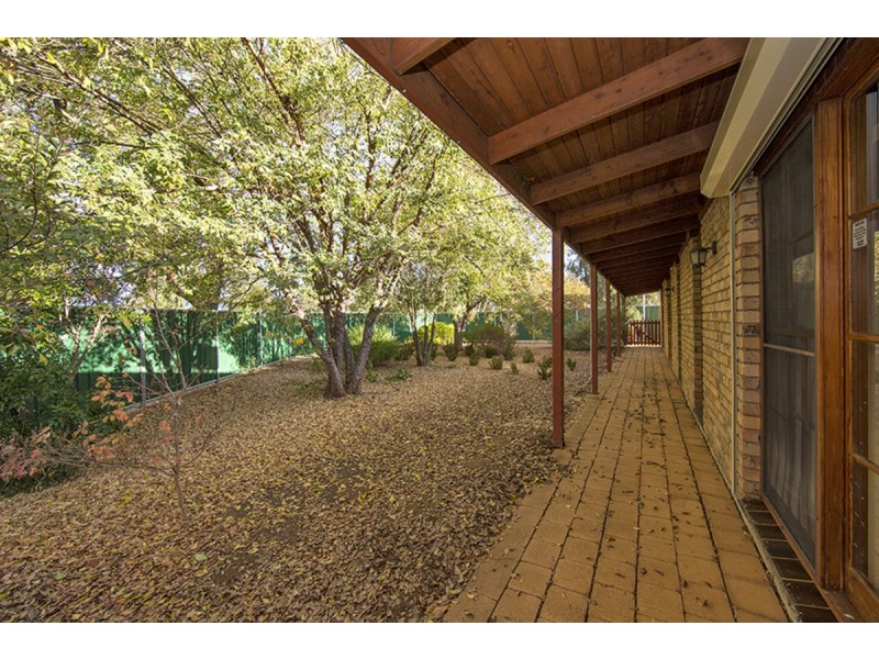 11 Lawson Place, Tamworth NSW 2340