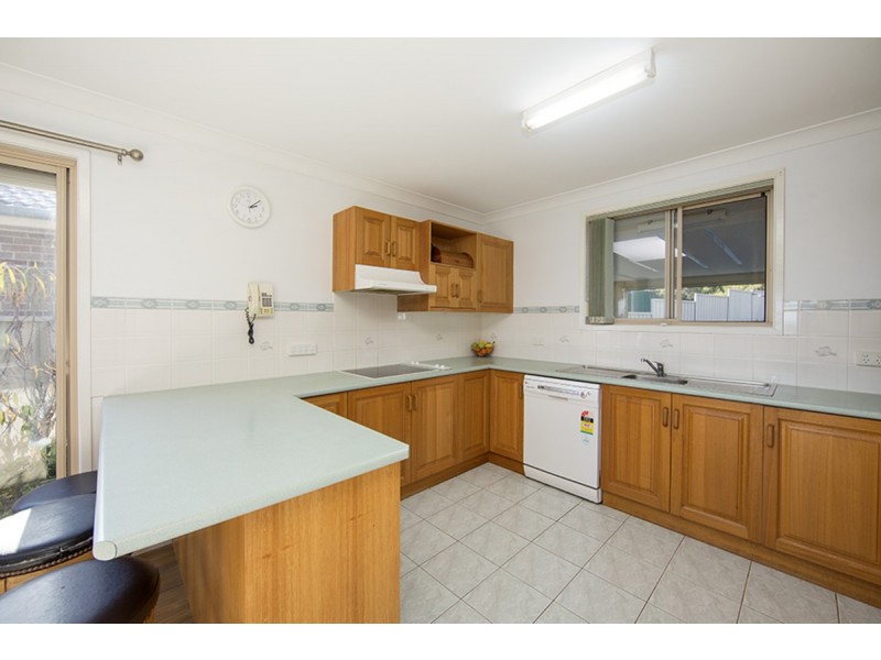 82 Glengarvin Drive, Tamworth NSW 2340