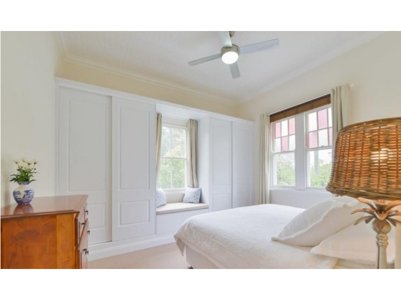 81 Roderick Street, Tamworth NSW 2340