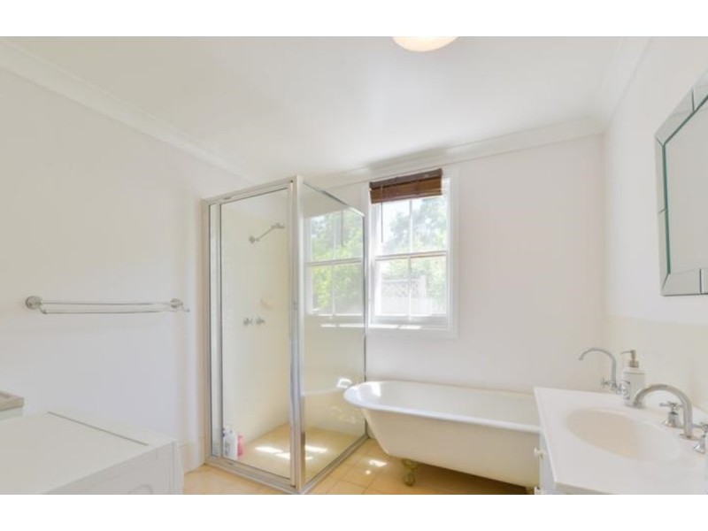 81 Roderick Street, Tamworth NSW 2340