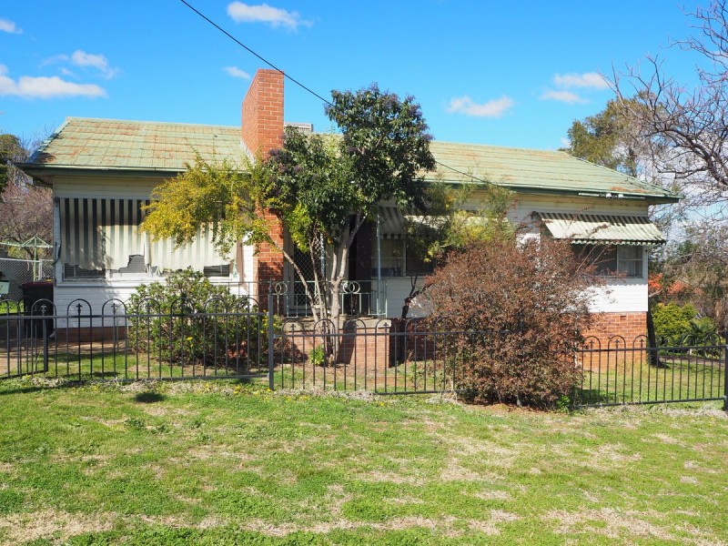 37 Murray Street, Tamworth NSW 2340