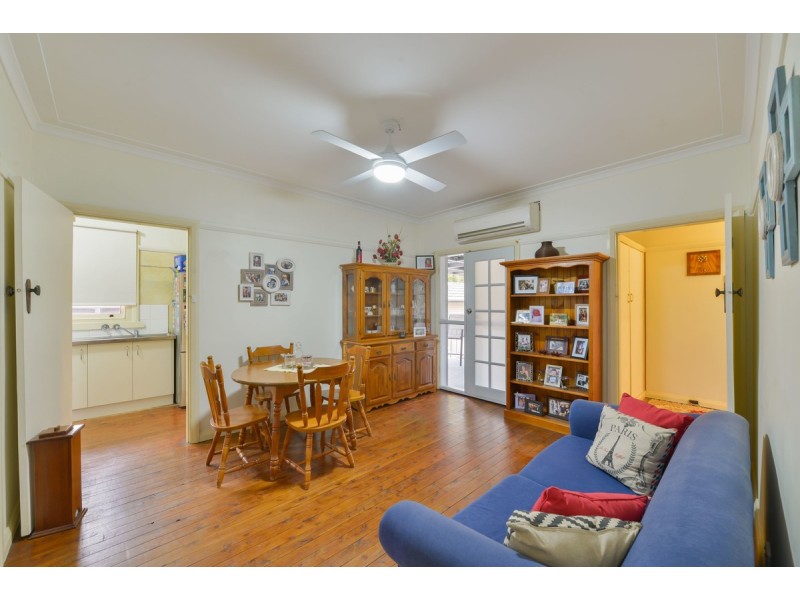 41 Roderick Street, Tamworth NSW 2340