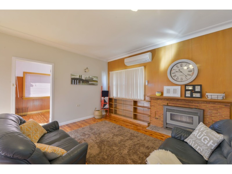 6 Marie Avenue, Tamworth NSW 2340