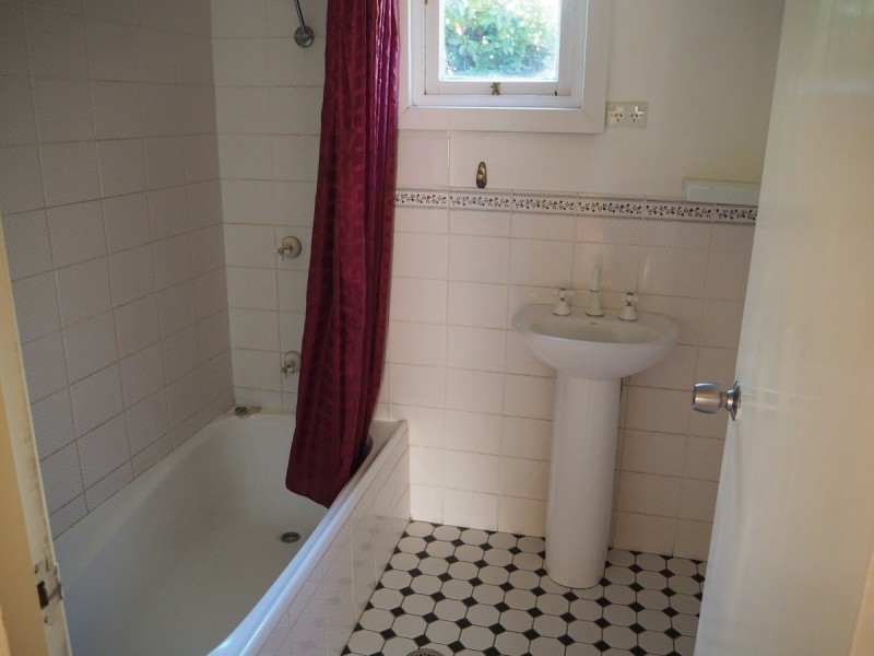 116 Carthage Street, Tamworth NSW 2340