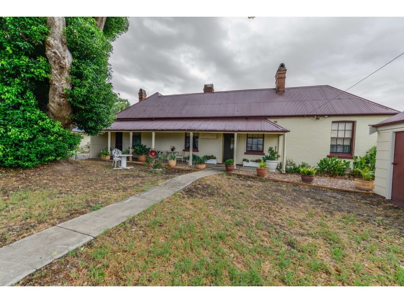 108 Nundle Road, Tamworth NSW 2340