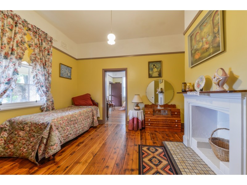 108 Nundle Road, Tamworth NSW 2340