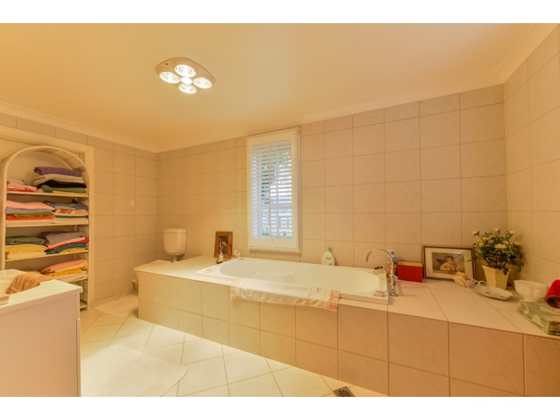 108 Nundle Road, Tamworth NSW 2340