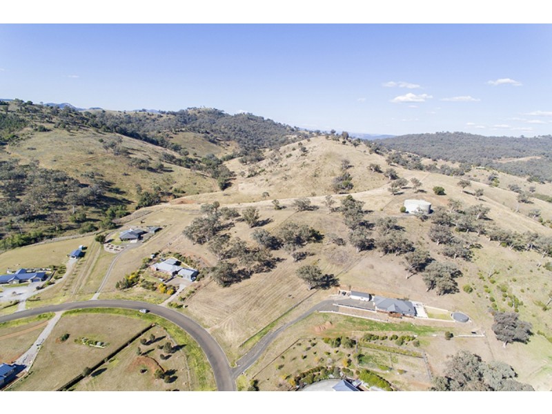 42 Flagstaff Road, Tamworth NSW 2340