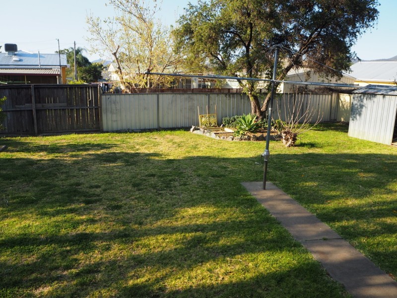 31 Arinya Street, Tamworth NSW 2340