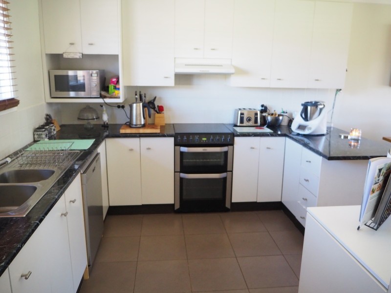 20 Mullumbimby Close, Tamworth NSW 2340