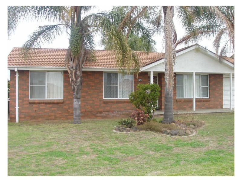 107 Flinders Street, Tamworth NSW 2340