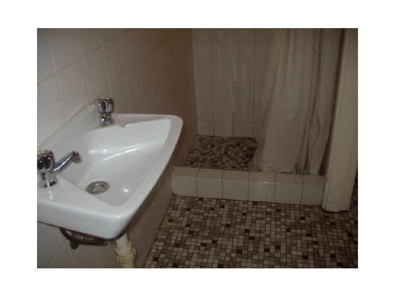 1/3 Edinburgh Street, Tamworth NSW 2340