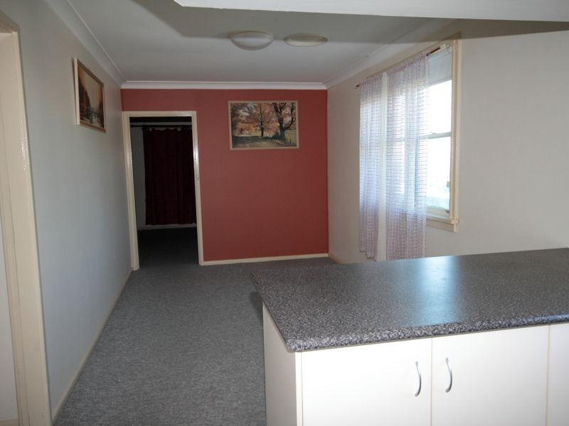 196 Manilla Road, Tamworth NSW 2340