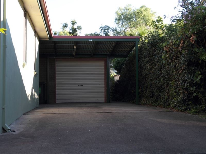 196 Manilla Road, Tamworth NSW 2340
