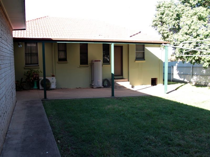 196 Manilla Road, Tamworth NSW 2340